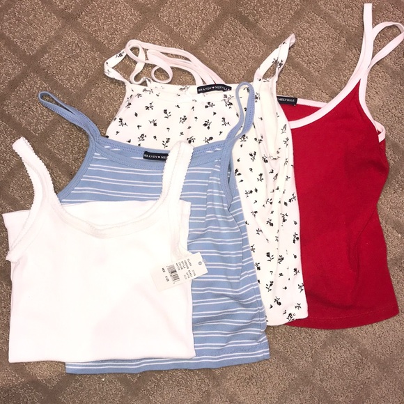 Brandy Melville Tops - SET OF BRANDY MELVILLE TANKS